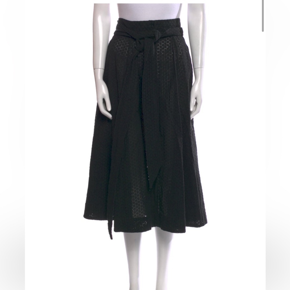 Lisa Marie Fernandez skirt